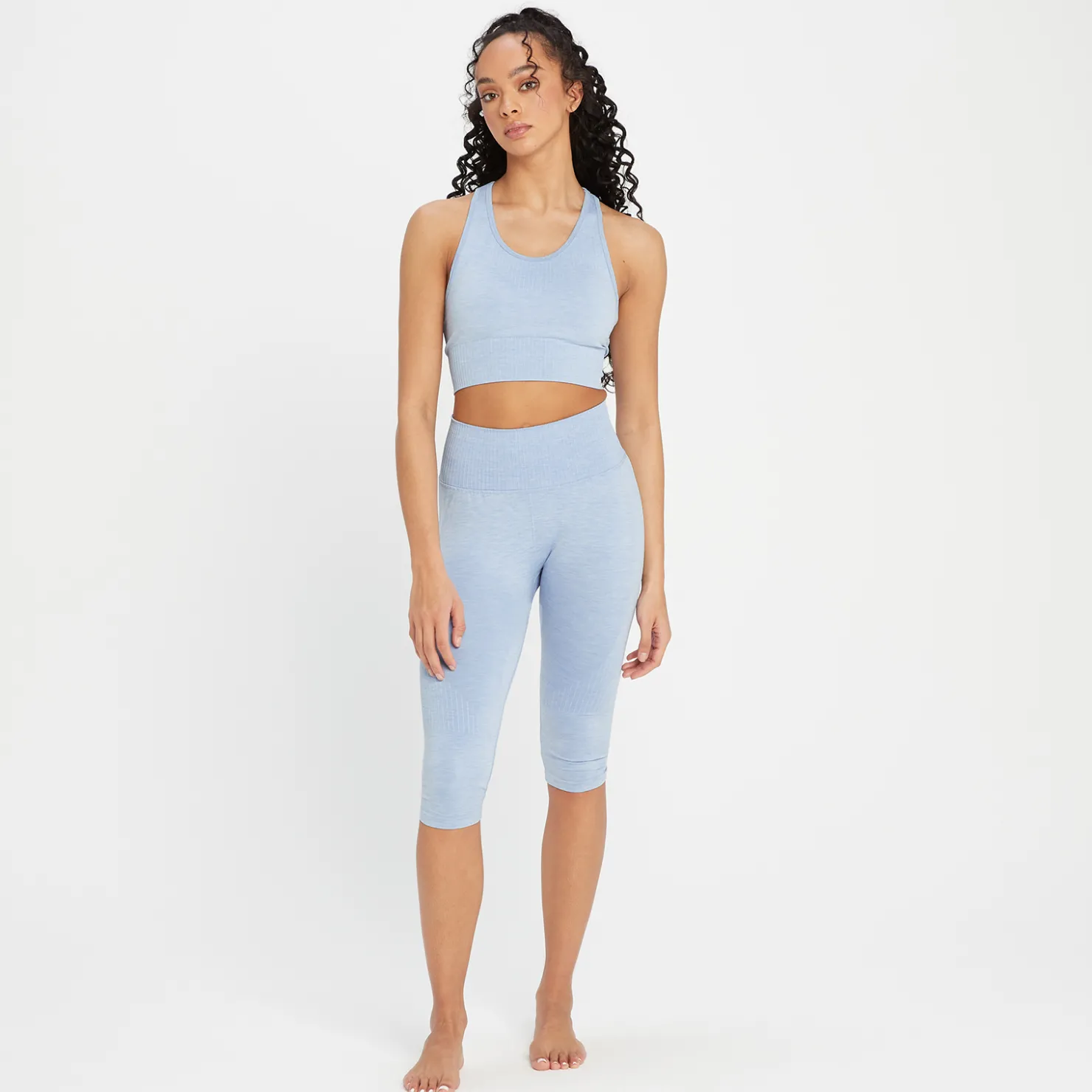 MYPROTEIN MP Damen Composure Nahtlose Capri-Leggings — Blue Sky*Damen Leggings