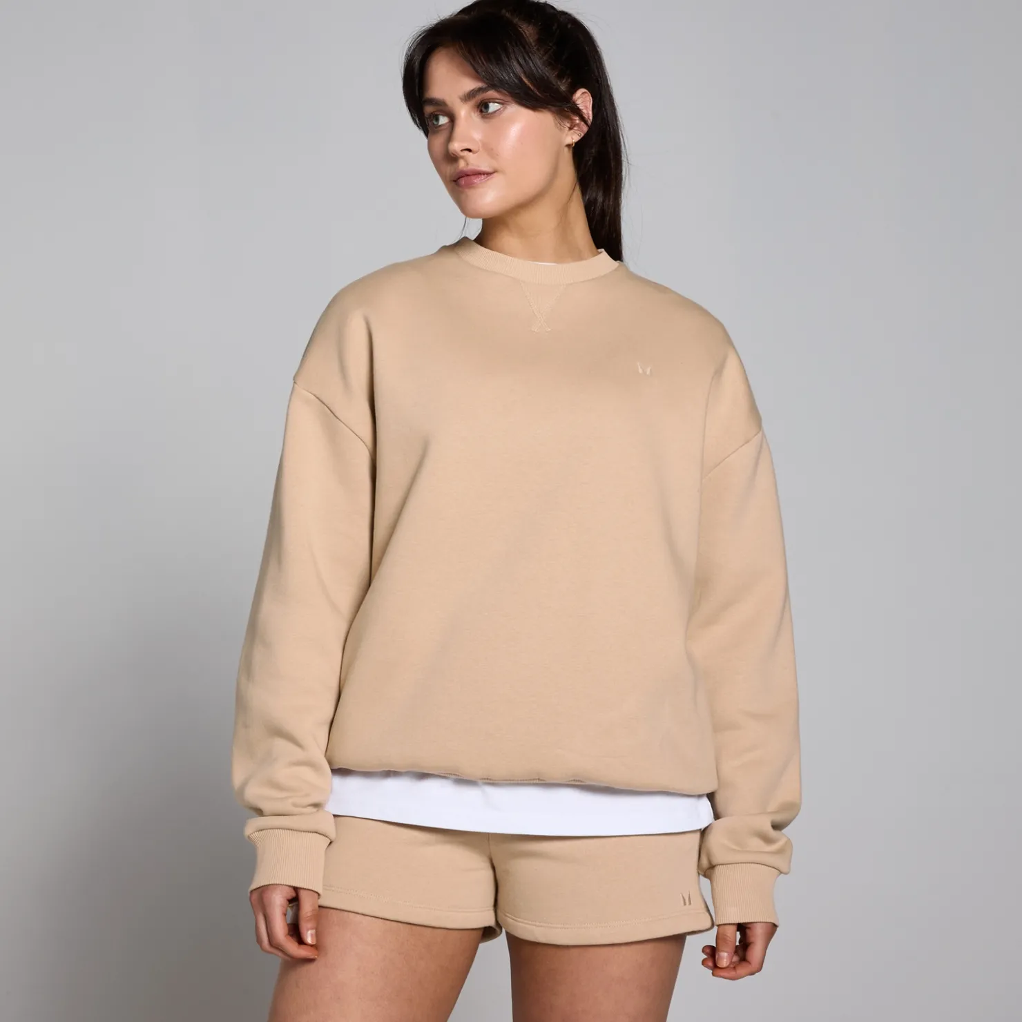 MYPROTEIN MP Damen Tempo Oversized Chill-OUt-Sweatshirt mit Grafik*Damen Hoodies