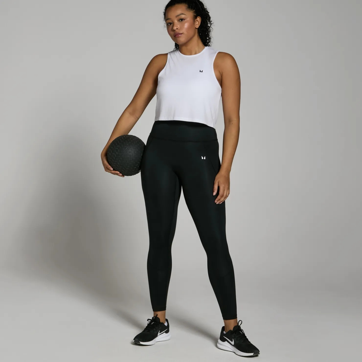 MYPROTEIN MP Damen Training Crop-Top – Weiß*Damen Sporttops | T-Shirts & Tops