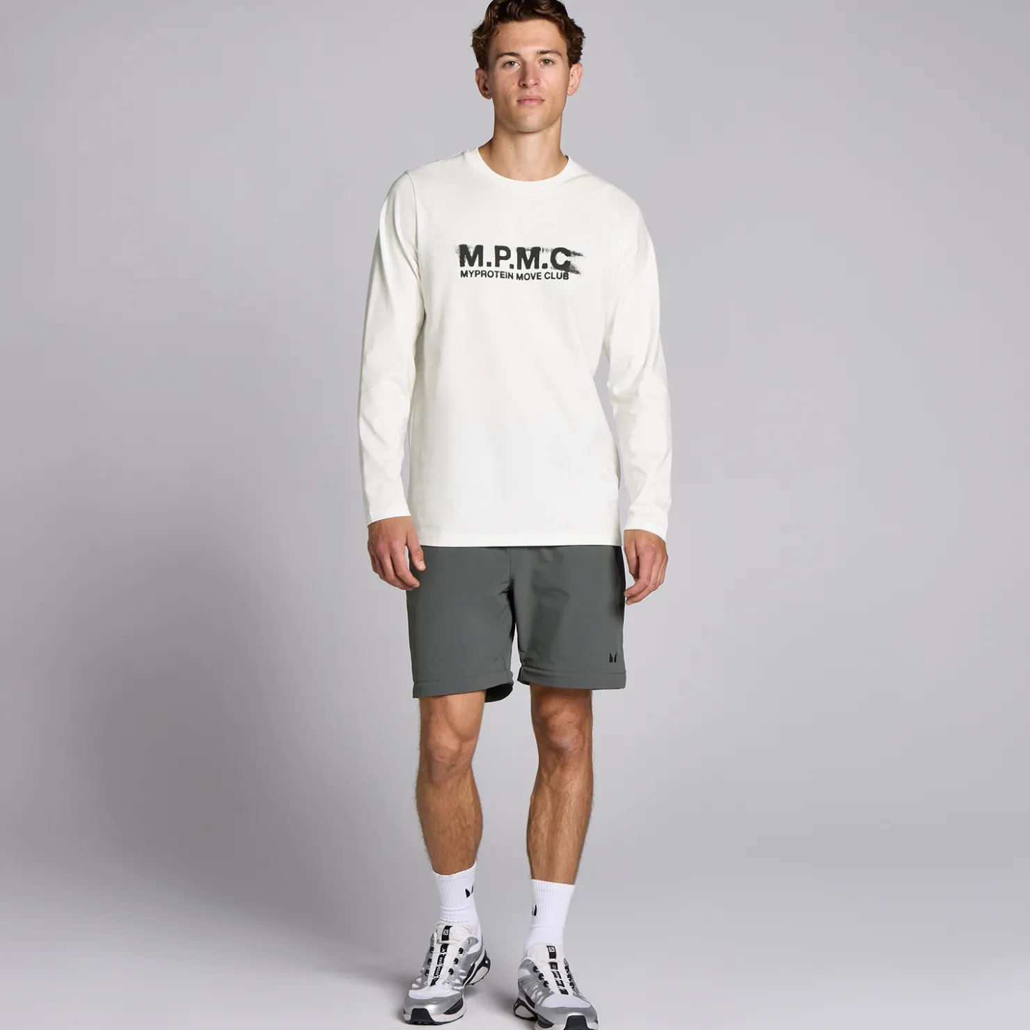 MYPROTEIN MP Herren Lifestyle 2-in-1-Wanderhose/Shorts – Dunkelgrau*Herren Tracksuits | Joggers & Hosen