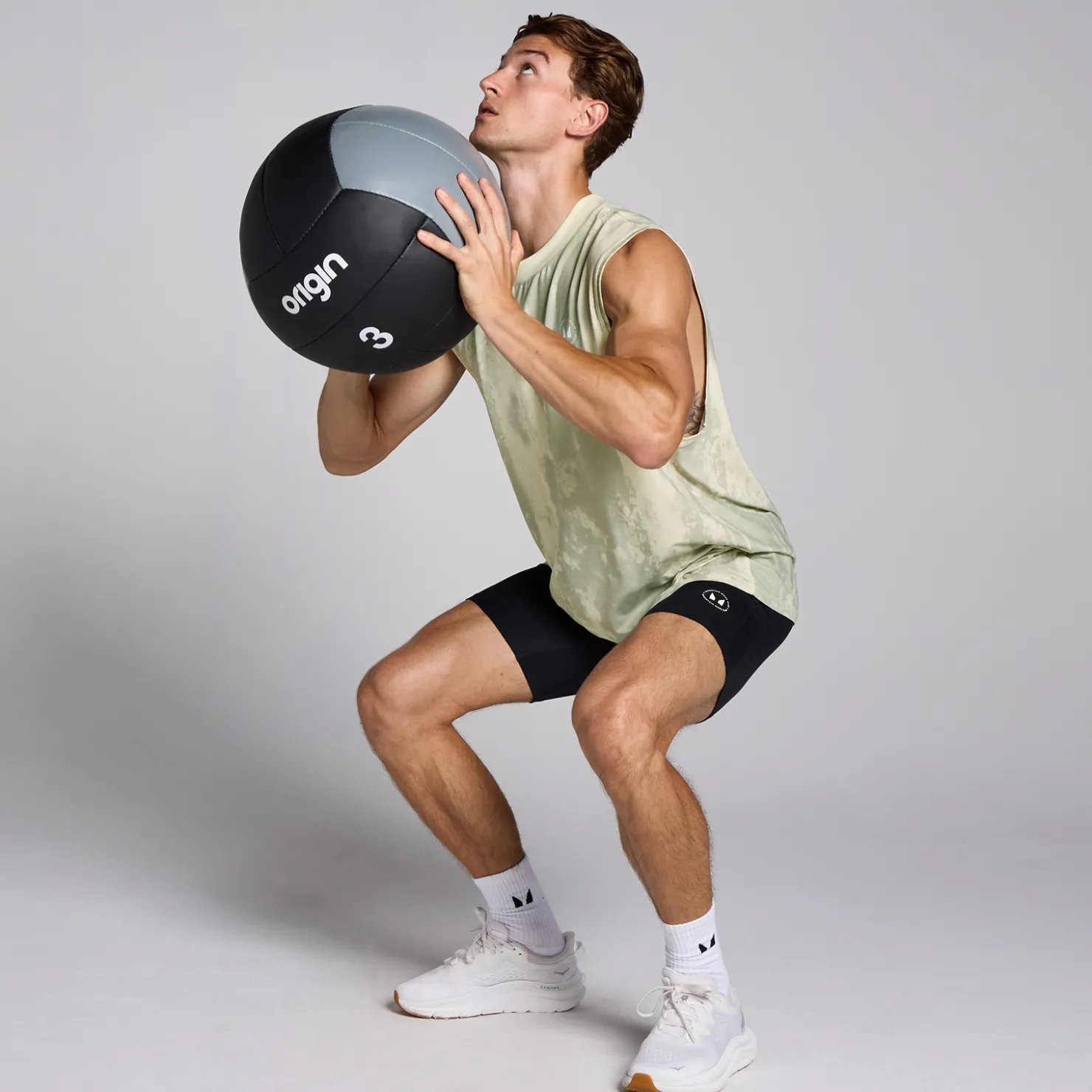 MYPROTEIN MP Herren Tempo Tanktop mit tiefem Armausschnitt – Gerstengrün*Herren Tanktops | T-Shirts & Tops