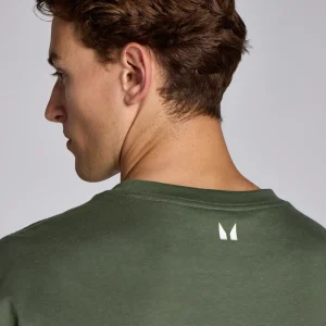 MYPROTEIN MP Lifestyle T-Shirt mit Grafik – Thymian*Herren T-Shirts & Tops