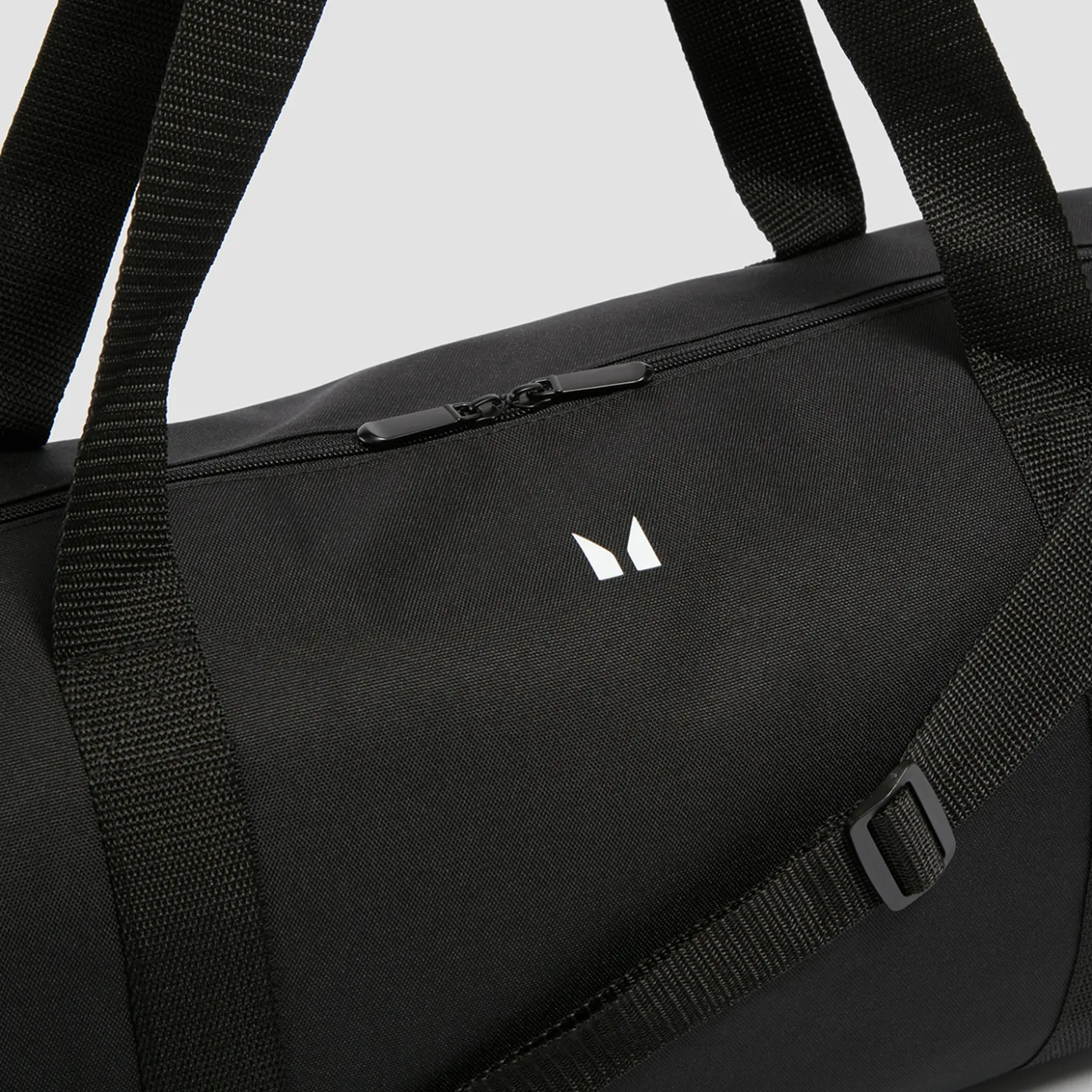 MYPROTEIN MP Sporttasche — Schwarz* Taschen