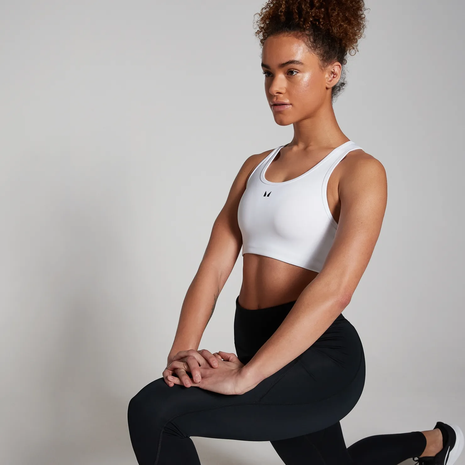 MYPROTEIN MP Training Racerback Sport-BH für Damen*Damen Sports Bras